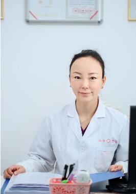 刘静